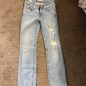 Levi’s “superlow boot”